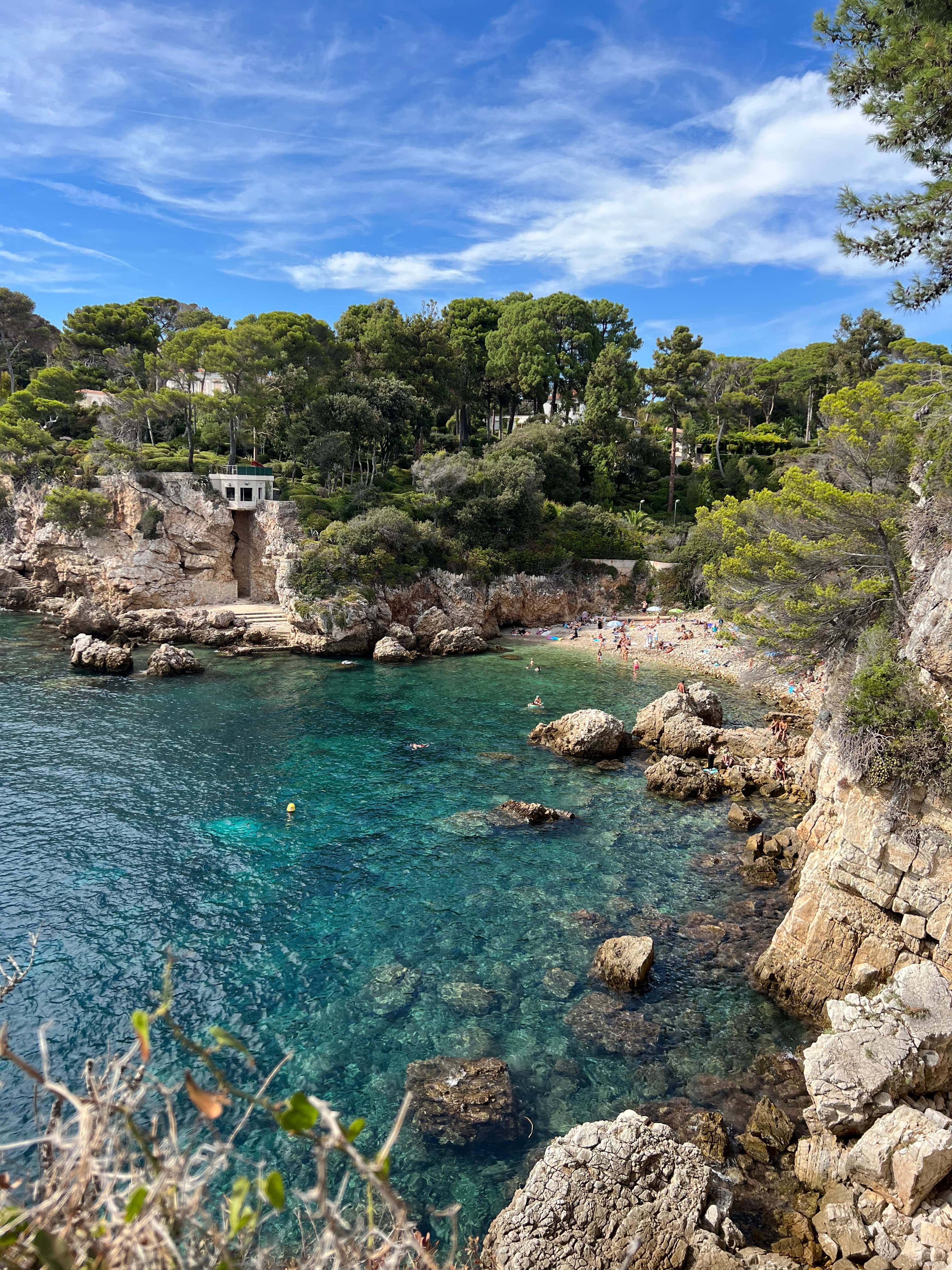 A 4-Day Escape on the Côte d’Azur curated by Beatrice Kalish