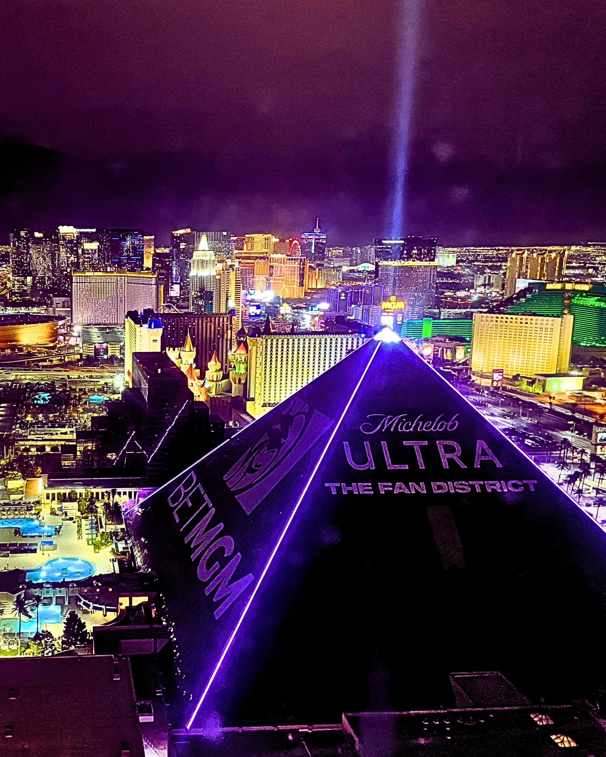 Las Vegas: Choosing the Right Experience curated by Jarrett Johnson