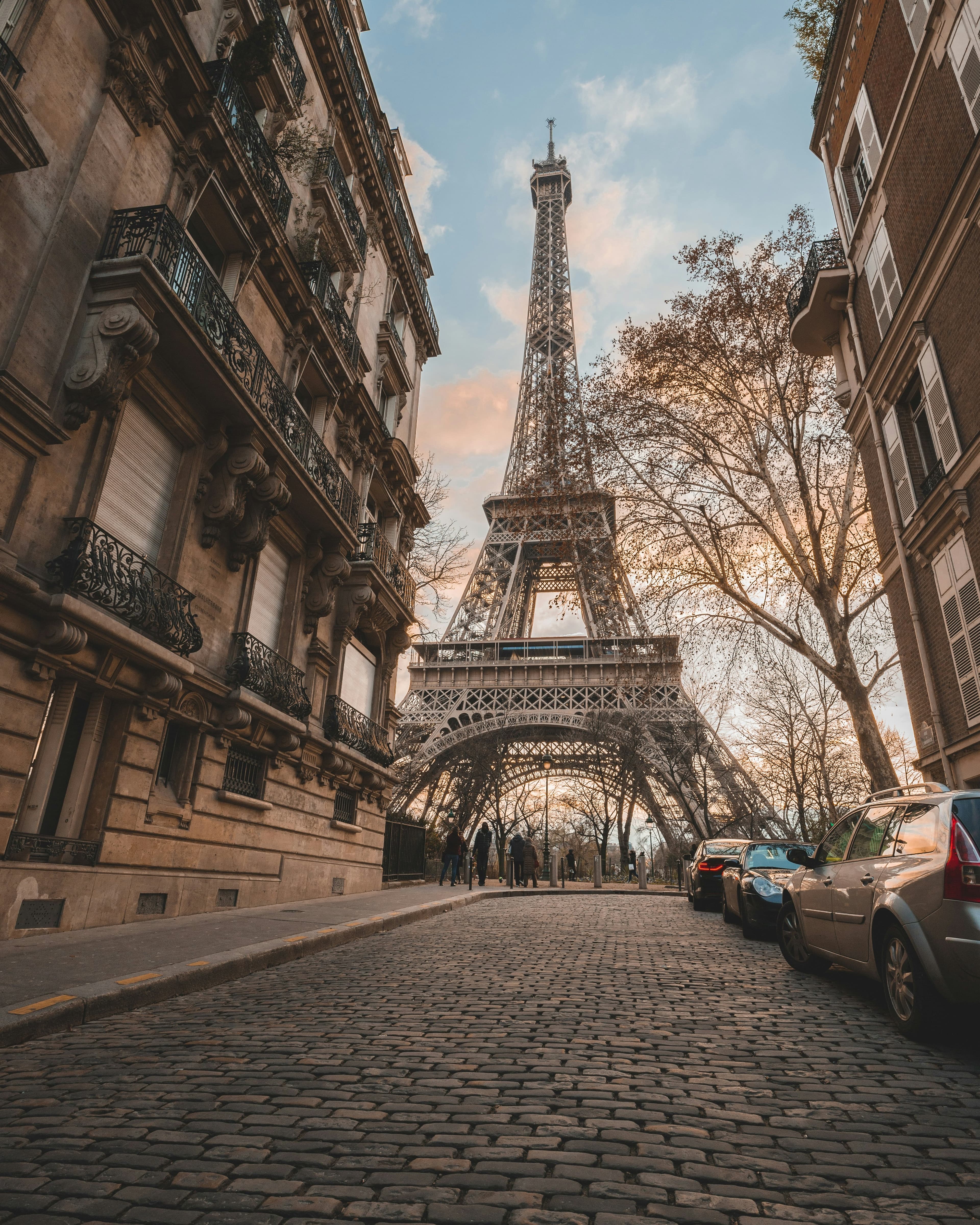 10-Day European Honeymoon by Train: From London to Munich curated by Blake Greene-Kawar