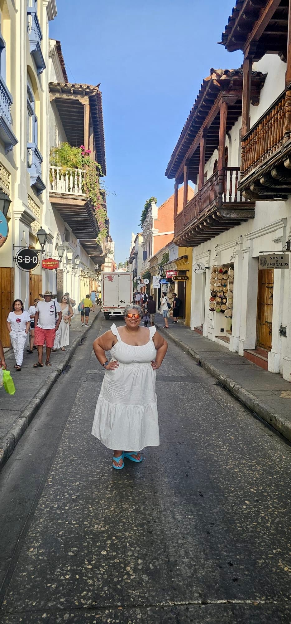 Cartagena for Little Explorers: A Family Guide curated by Alicia Minter