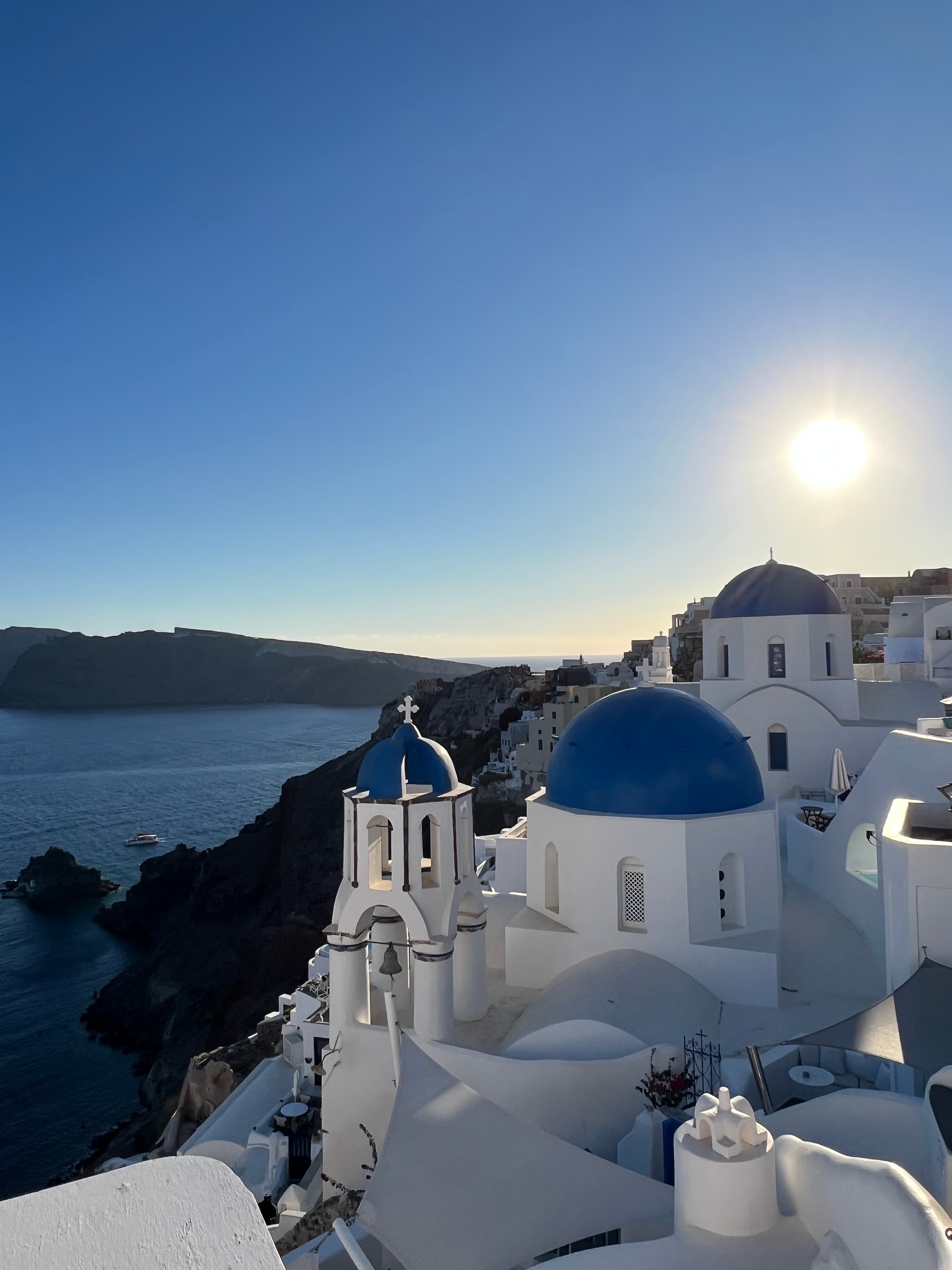 The Best of Greece: A 10-Day Trip From Athens to Santorini curated by William Maus