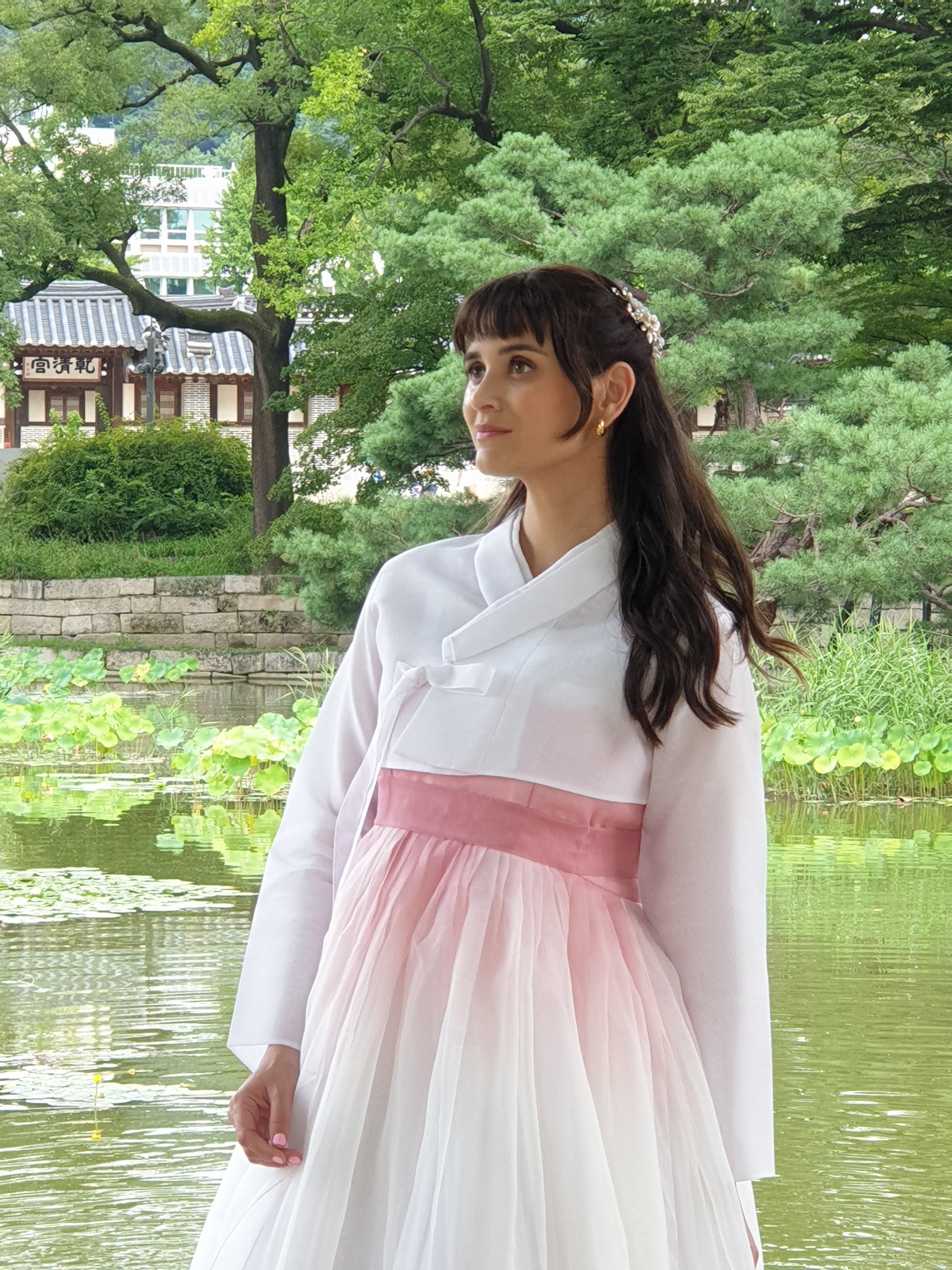 Seoul: The City That Changes People curated by Tatiane Souza Taggar