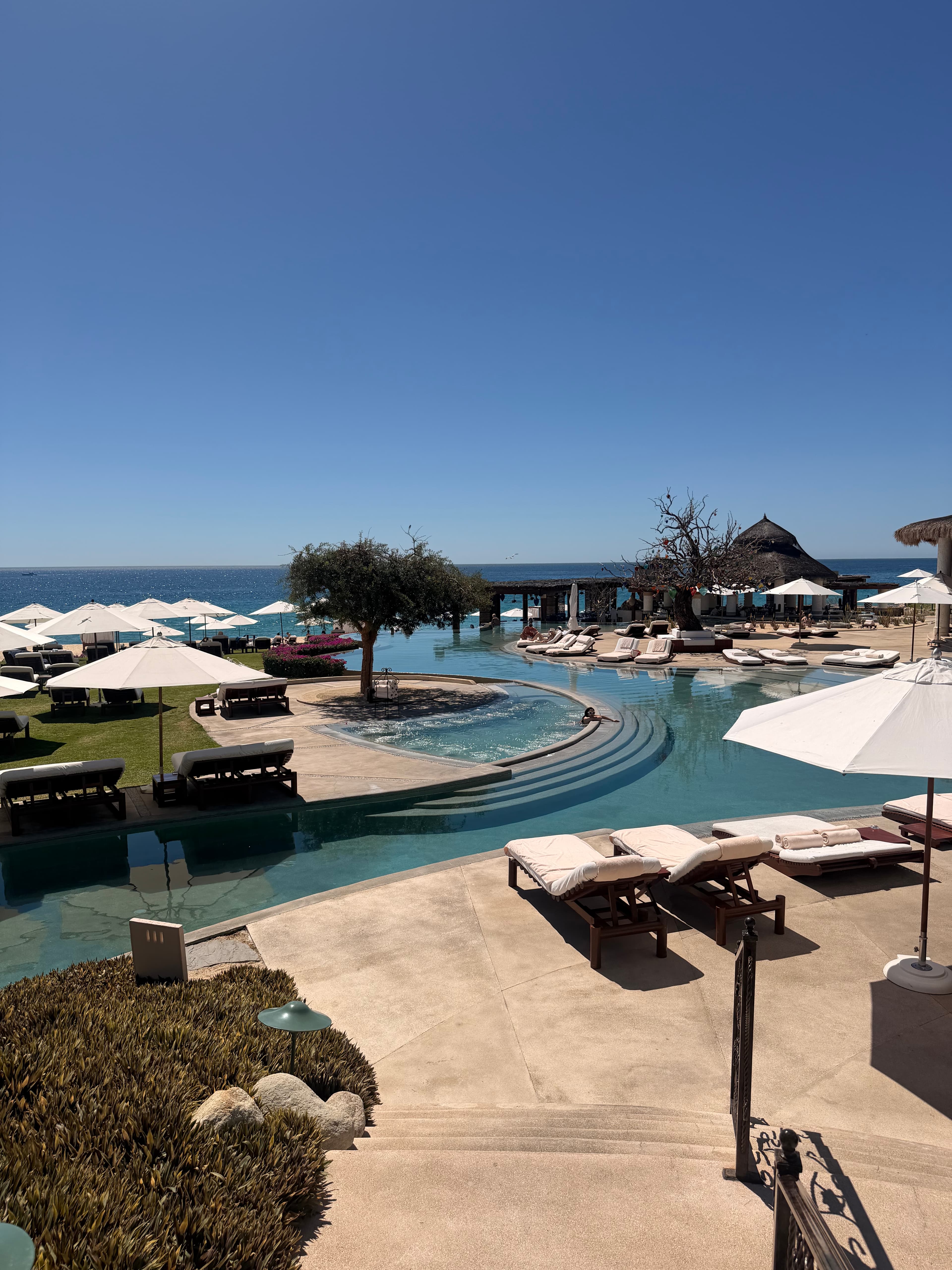 Cabo Luxury Resort Guide: Las Ventanas al Paraiso, A Rosewood Resort curated by Candace Hall