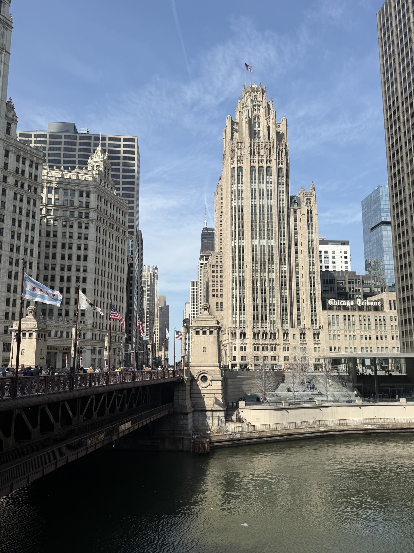 Family Getaway to Chicago curated by Thomas Hahn