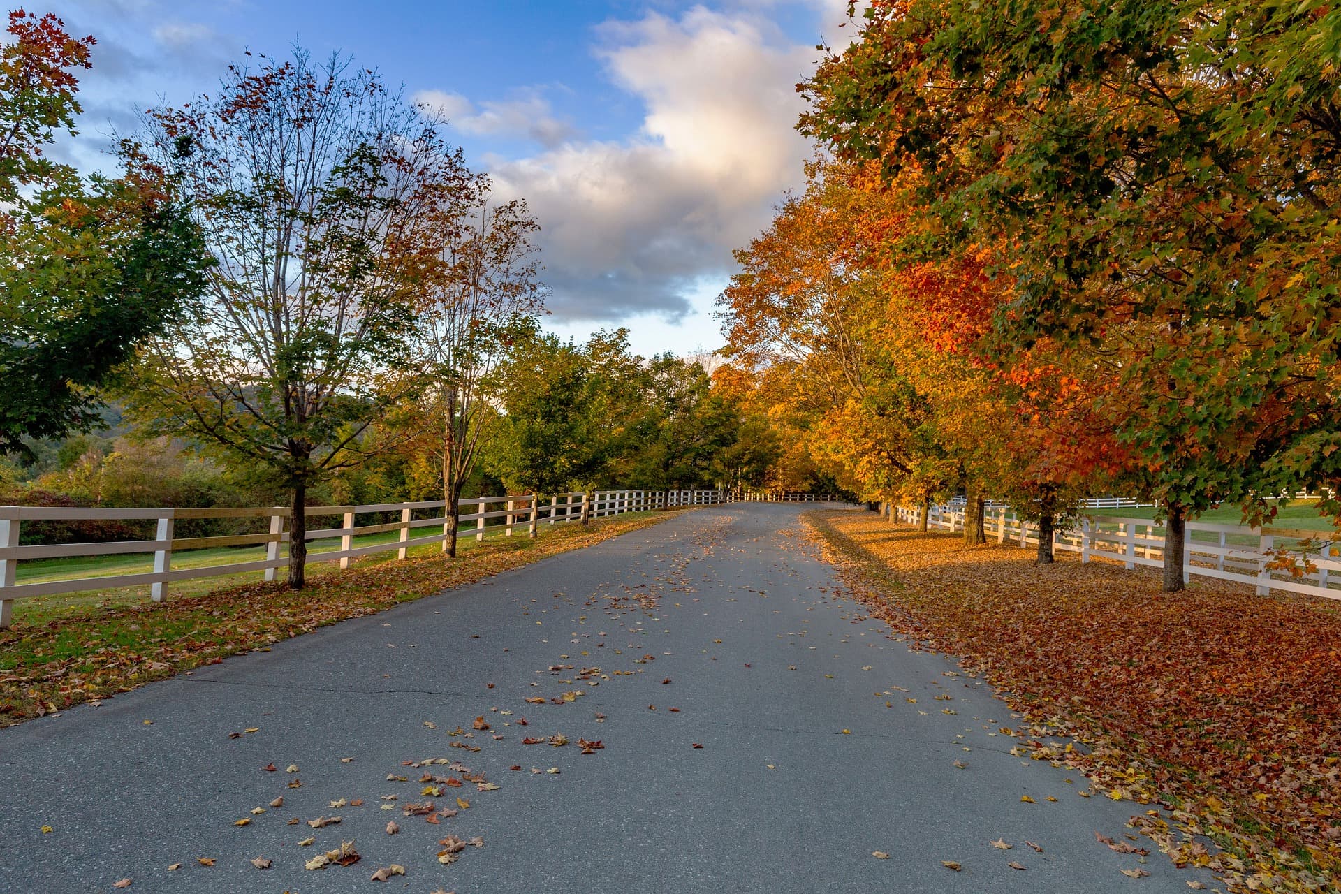 A Cozy Fall Getaway in Stowe, Vermont curated by Misti Juergensen