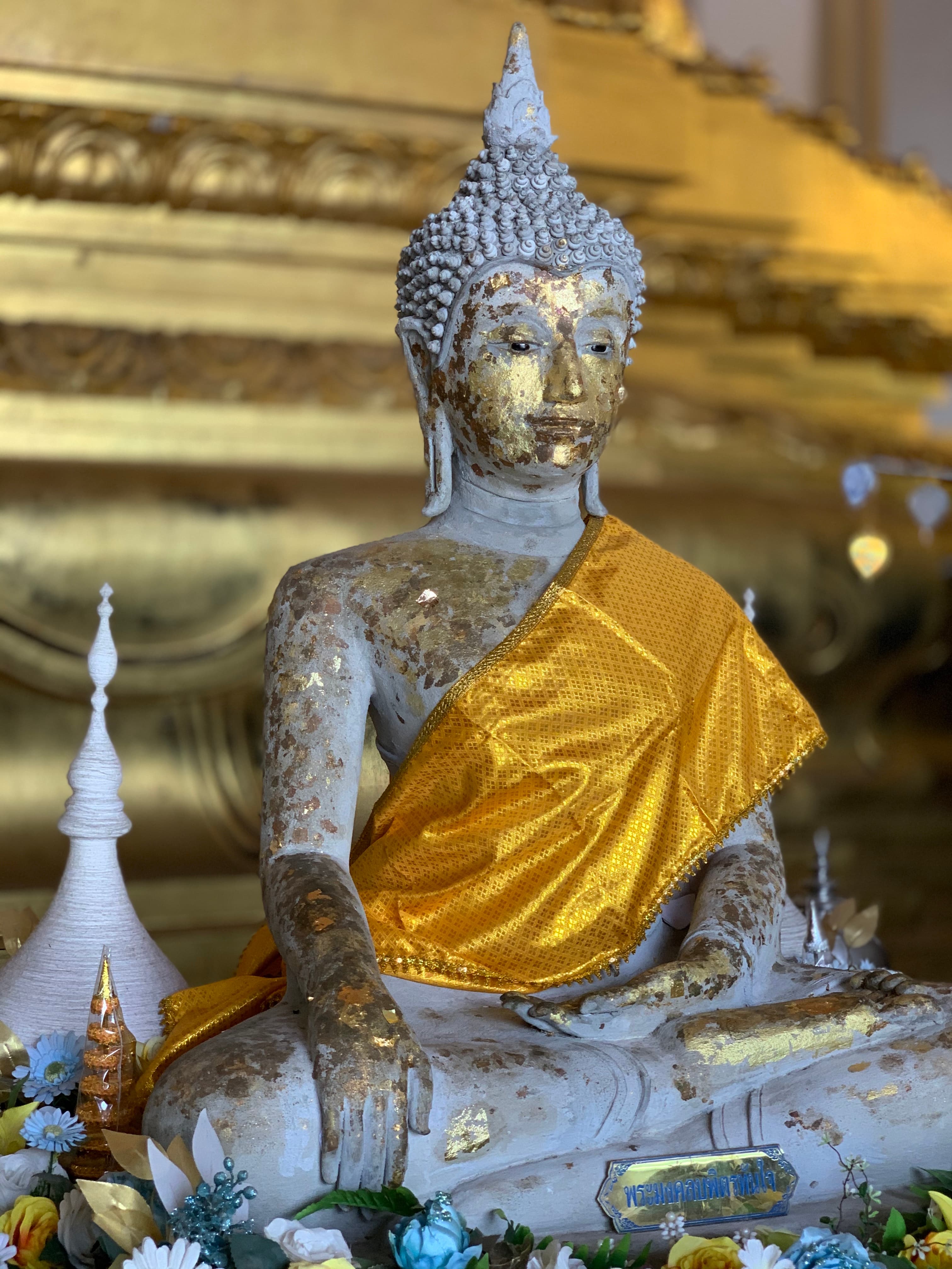 The Big Mango: Bangkok for 55+ Travellers curated by Heidi McLaren