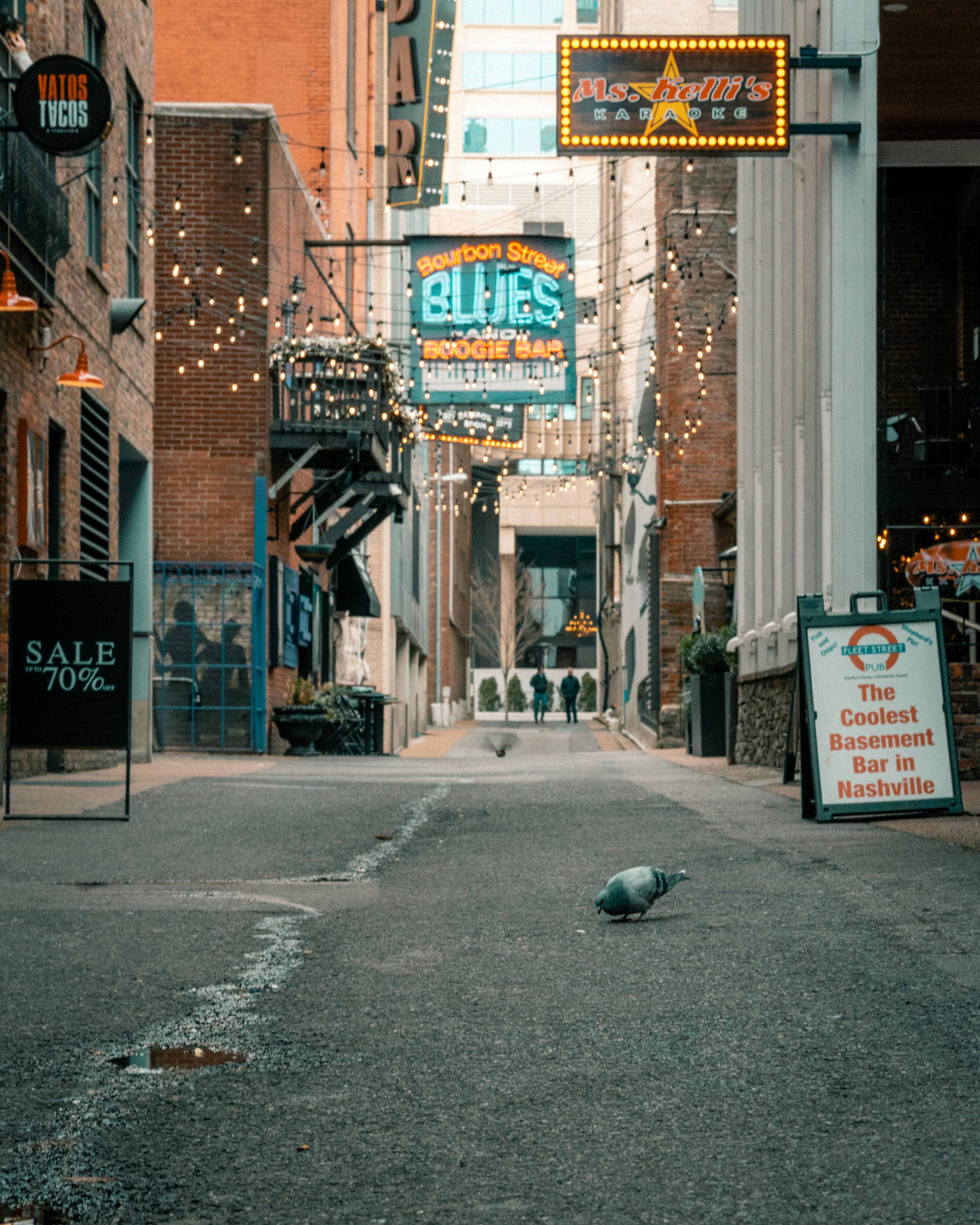 What a Local Would Do: A Weekend in Nashville curated by Hannah Coggins