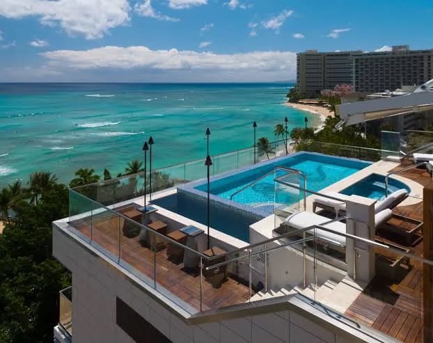 Hotel Spotlight on ESPACIO: The Jewel of Waikiki Hawai'i curated by Nishali Parikh