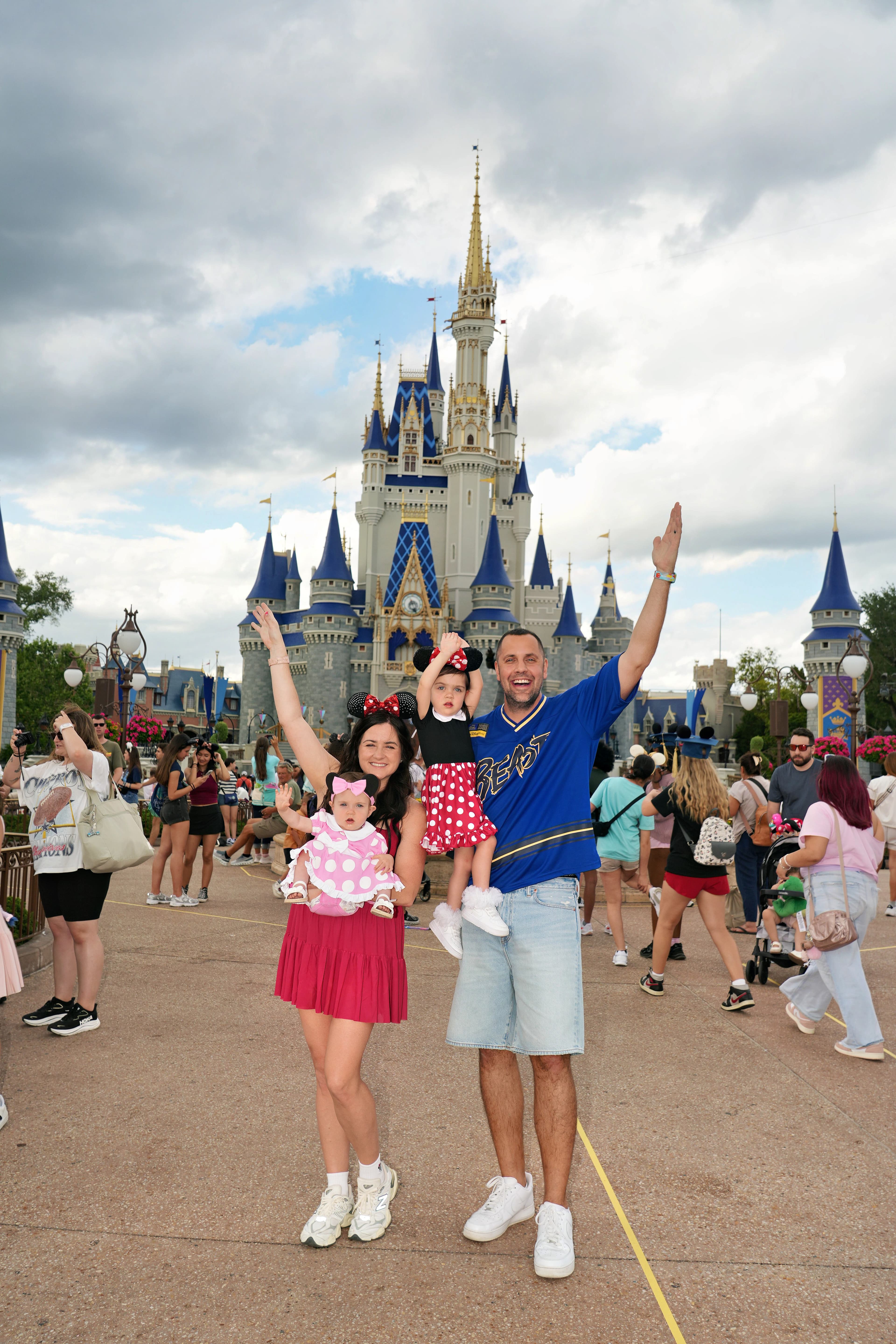 Magic and Luxury: The Ultimate Disney World Family Trip curated by Thomas Hahn