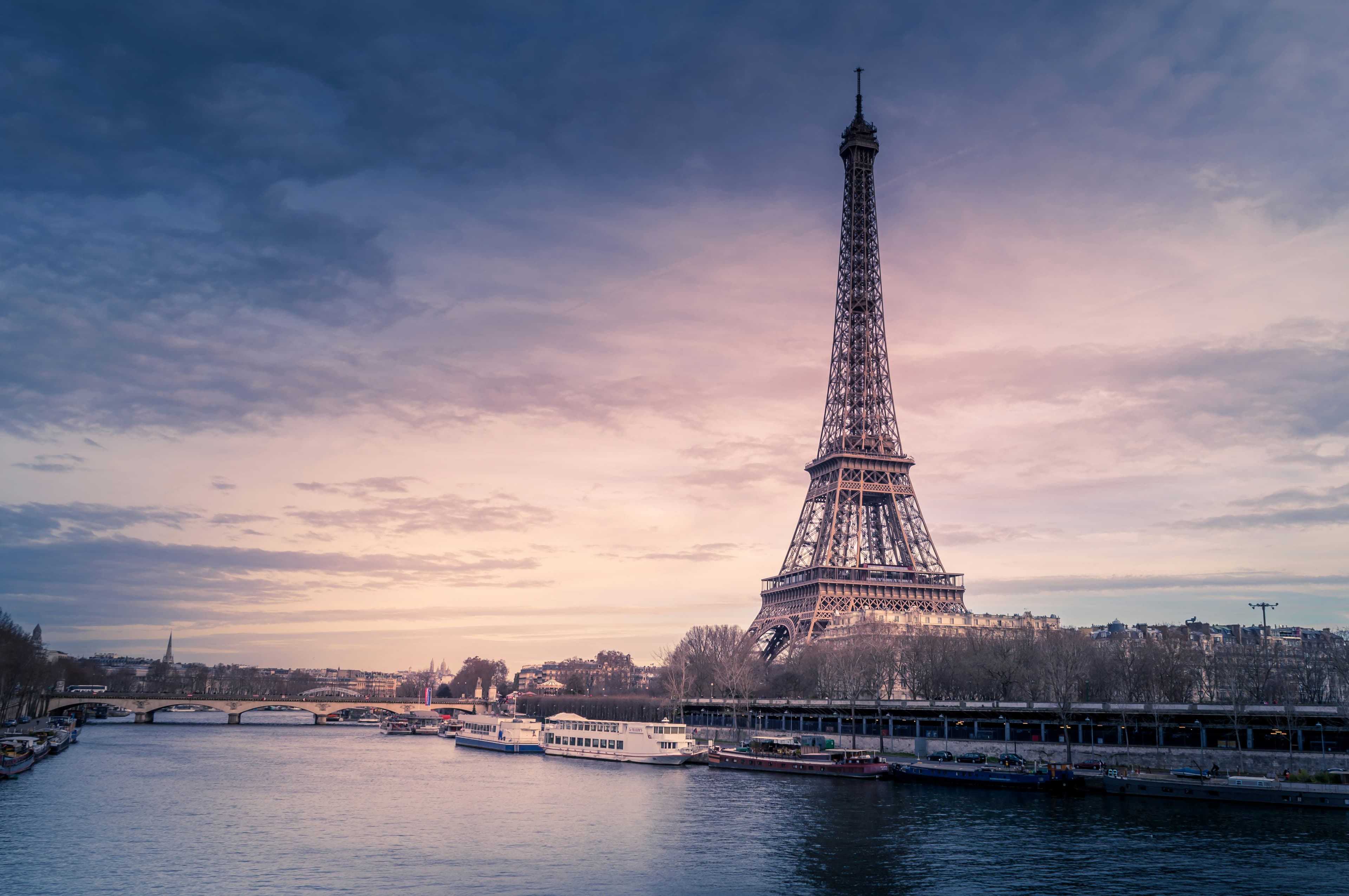 5-Day Accessible Paris: The City of Light, Without the Barriers curated by Jaimie Voss