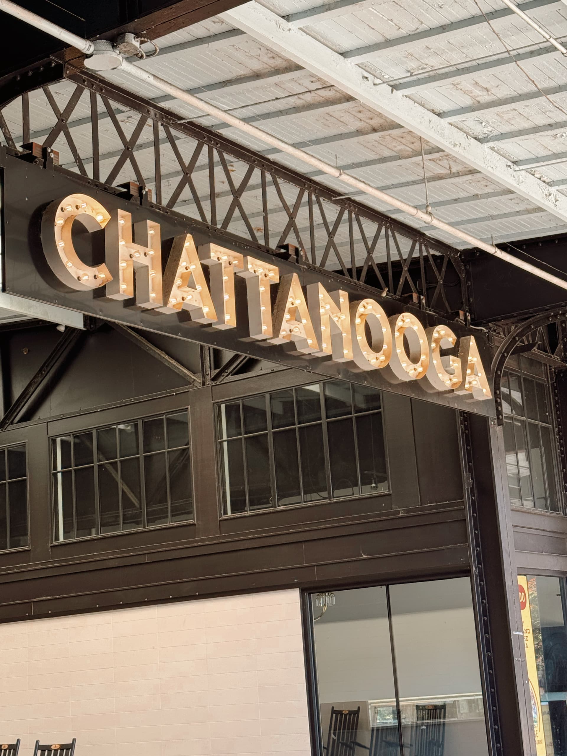 Chattanooga Moments curated by Macayla Hahlbohn