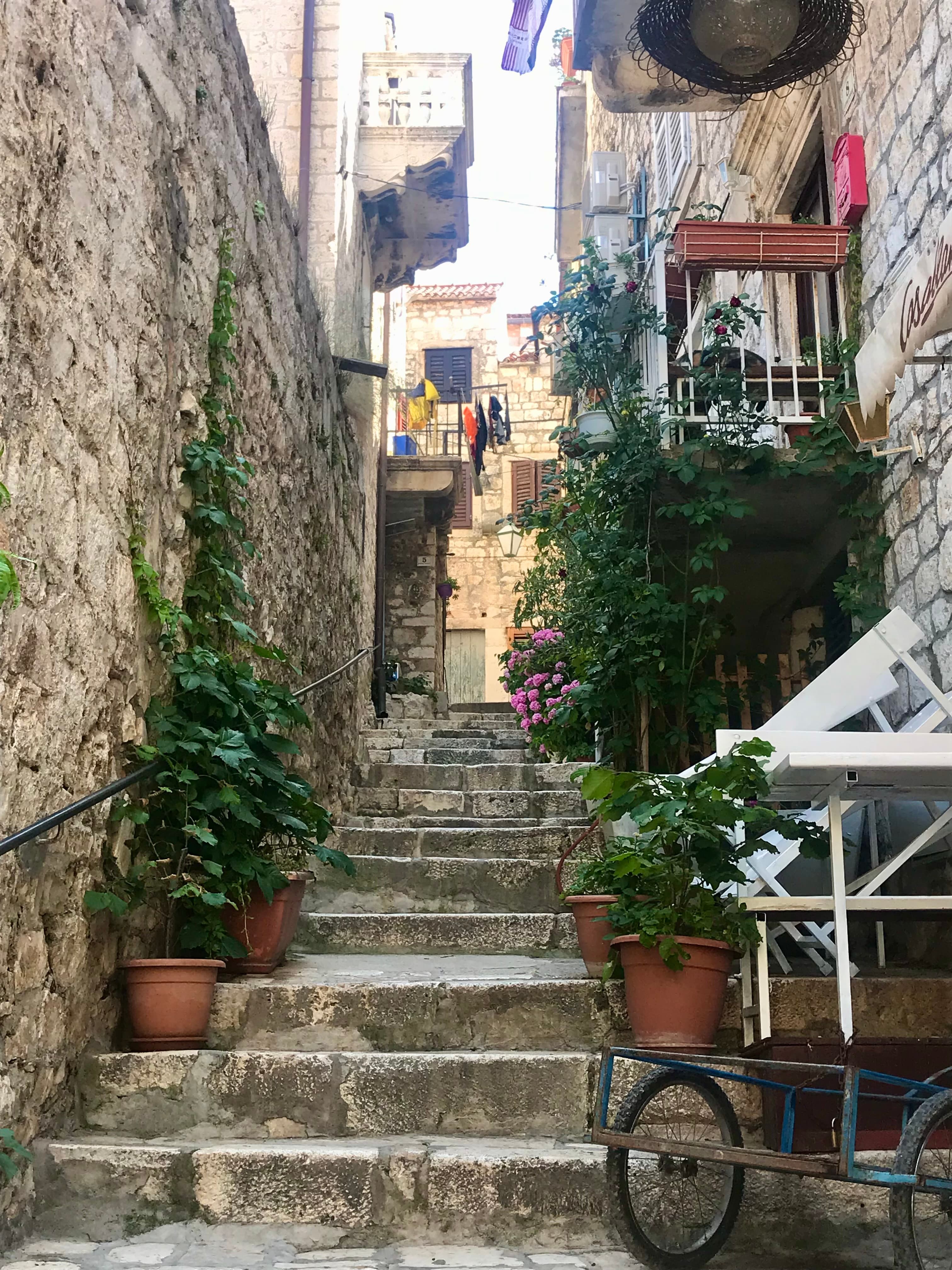 Croatia Beyond the Highlights: Hidden Gems & Authentic Local Experiences curated by Amy Bravo