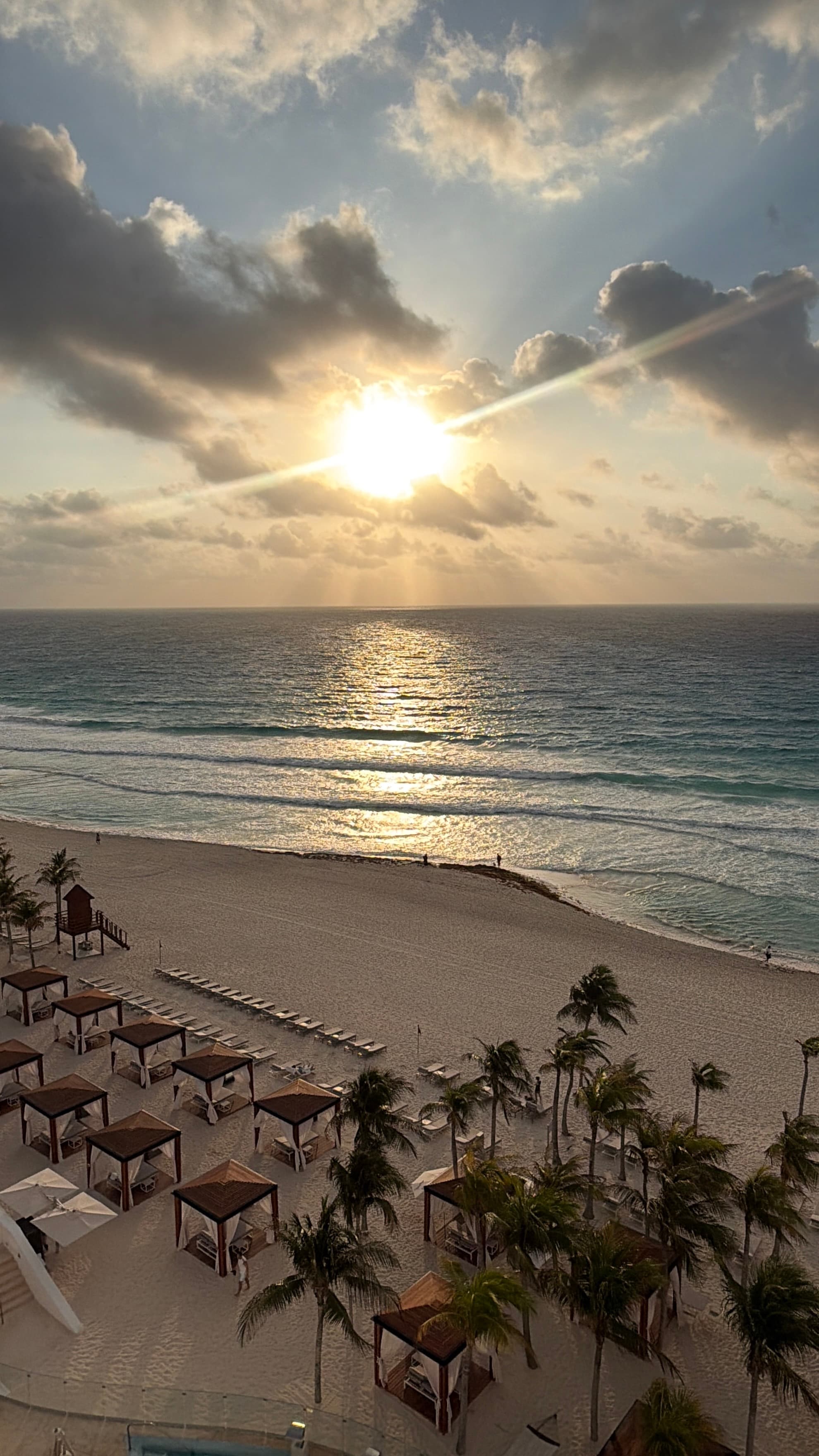 LeBlanc Cancun: The Adult Luxury All‑Inclusive Experience curated by Candace Hall