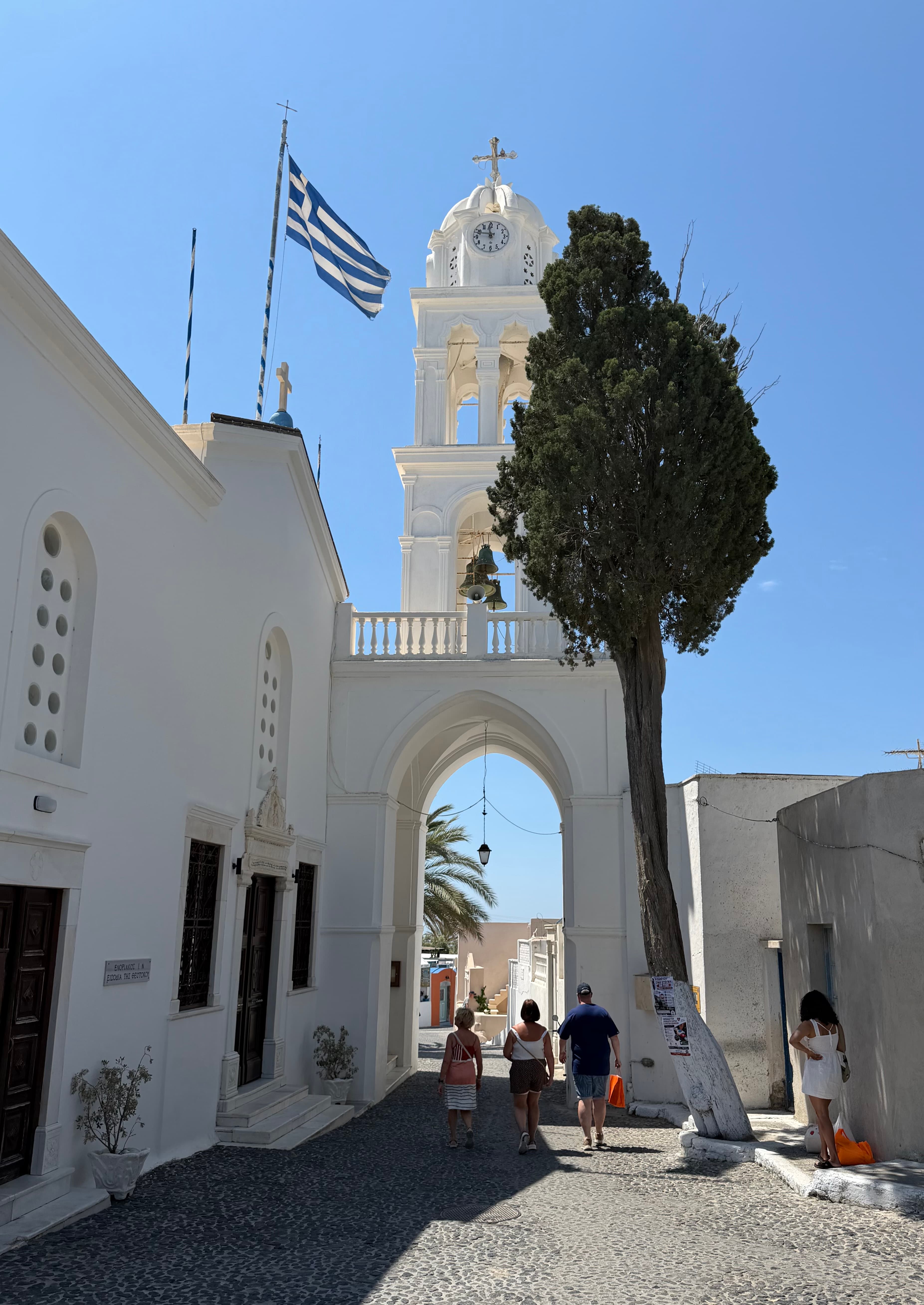 Greece: 8-Day Itinerary for the First Timer curated by Jennifer Wozniak