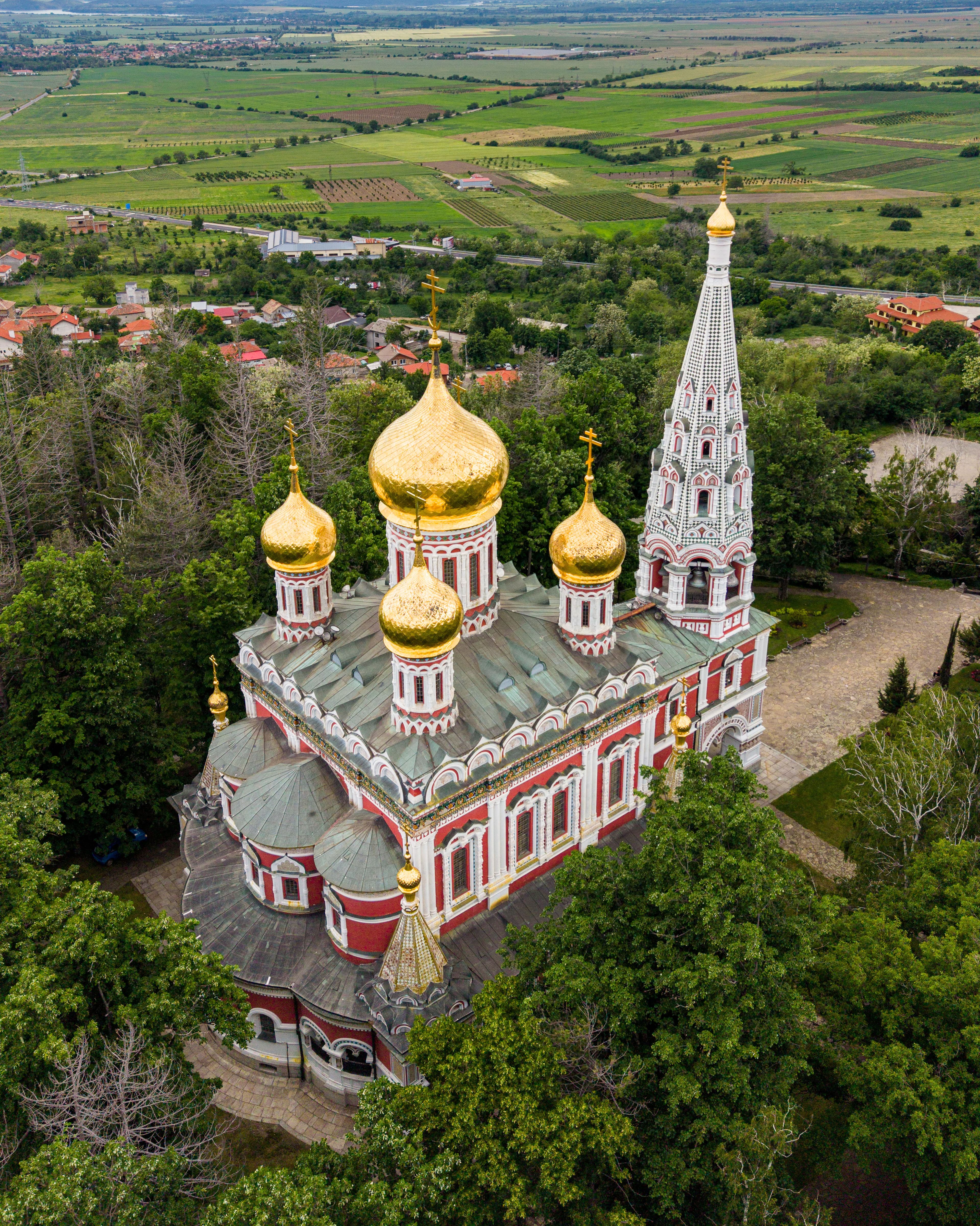 Bulgaria Beyond Sofia: A Guide to the Valley of Roses, Plovdiv & Beyond curated by Ena Singh
