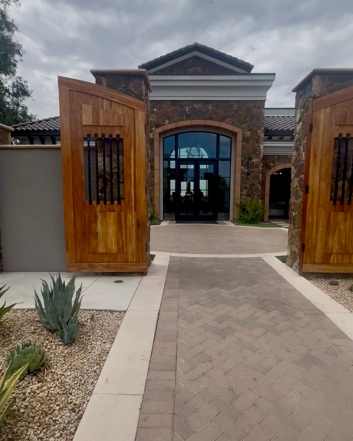 Fairmont Scottsdale Princess: Highlighting Privado Villas curated by Melissa Flesch
