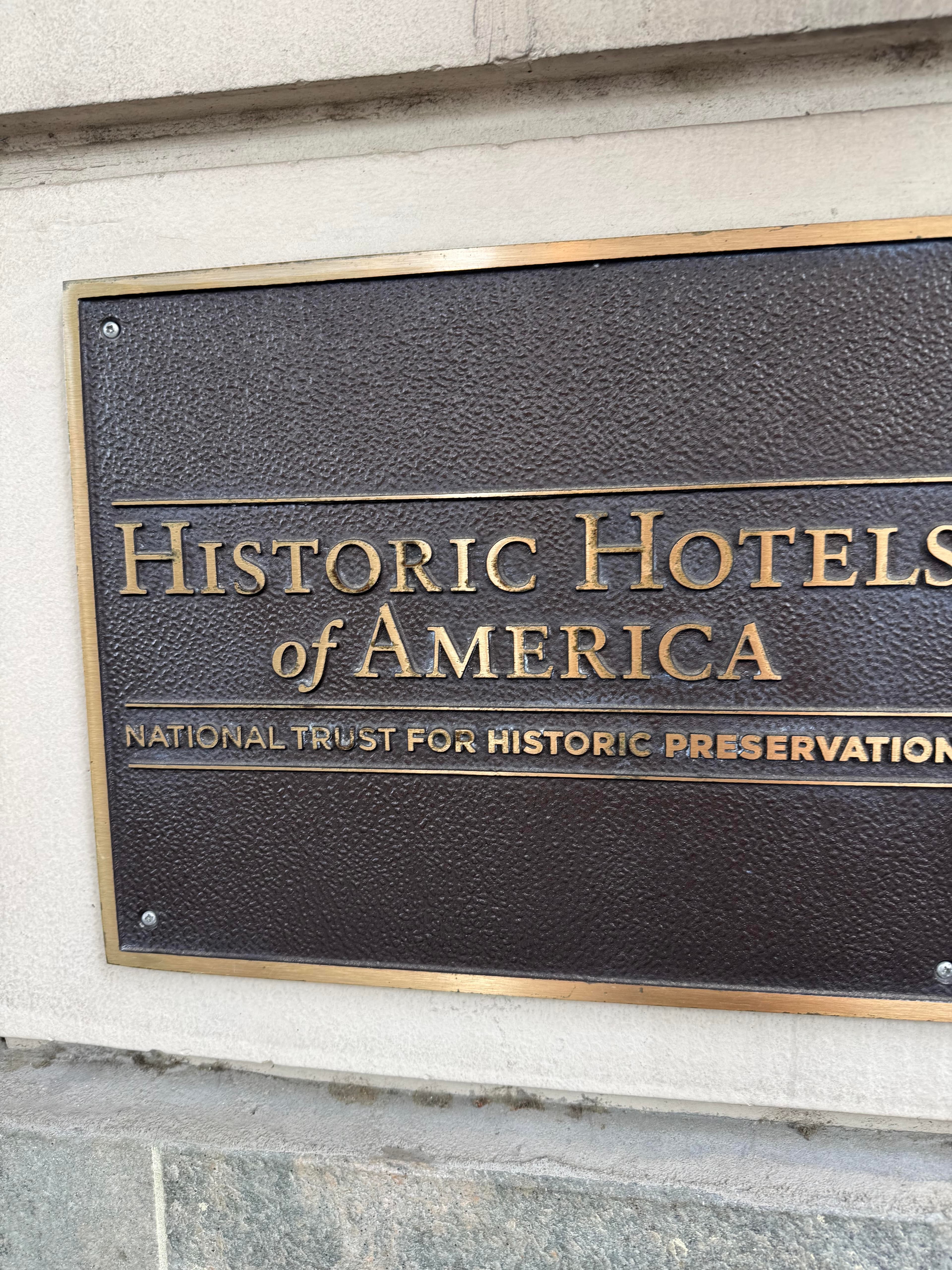 Hotel Spotlight: The Read House Hotel's Haunted & Rich History curated by Morgan Merritt