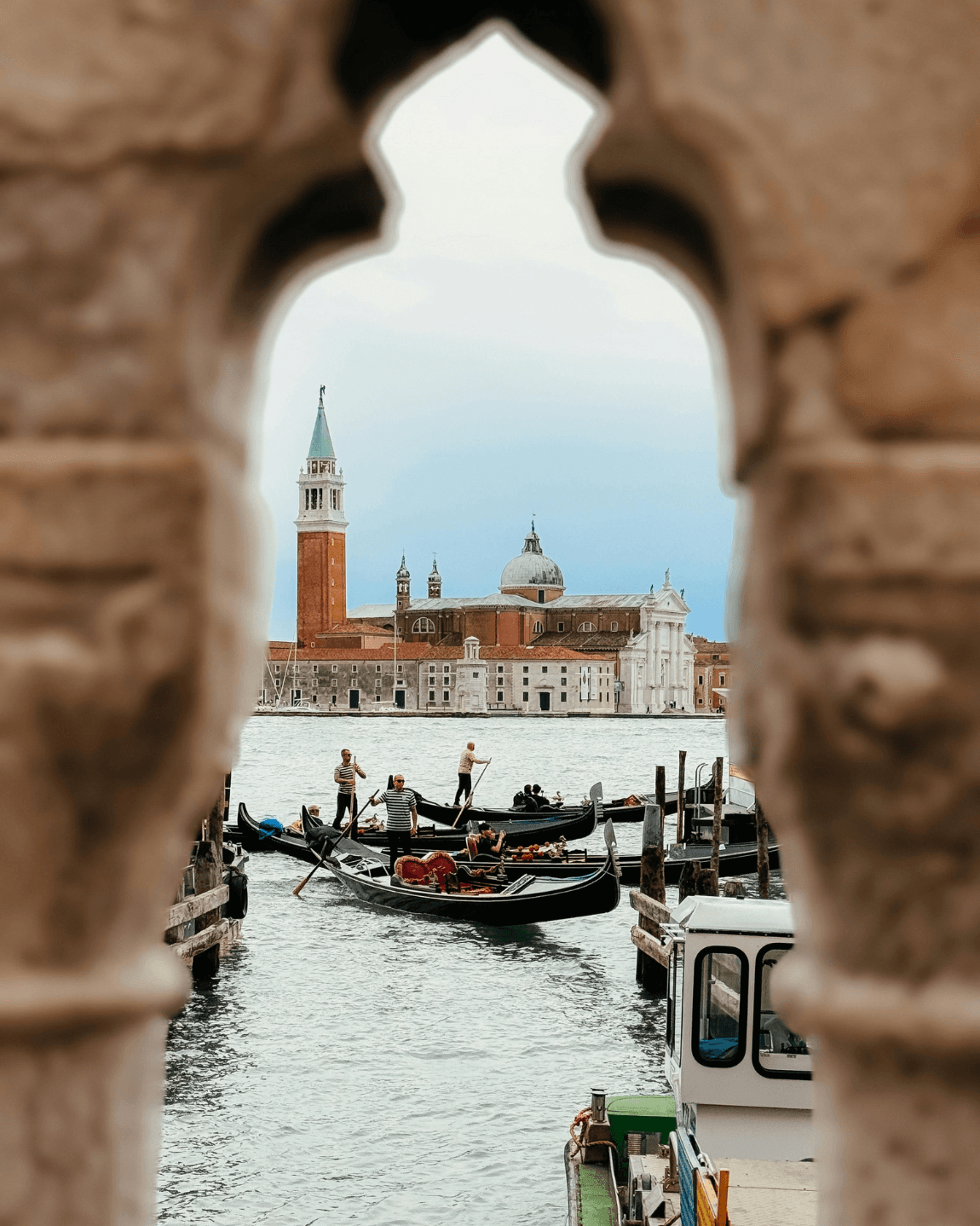 Italy for the First Time: Rome, Florence & Venice Done Right curated by Ana Santos