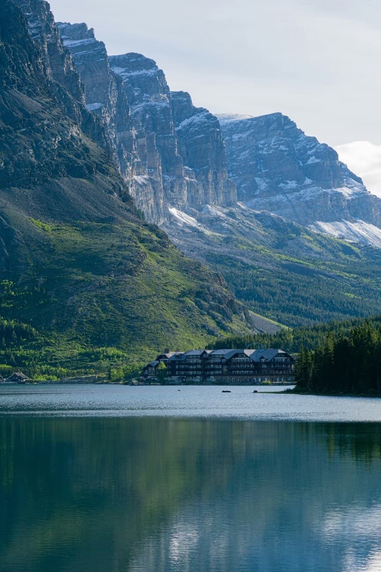 Glacier National Park: A Lodge-to-Lodge Adventure curated by Emily Smith