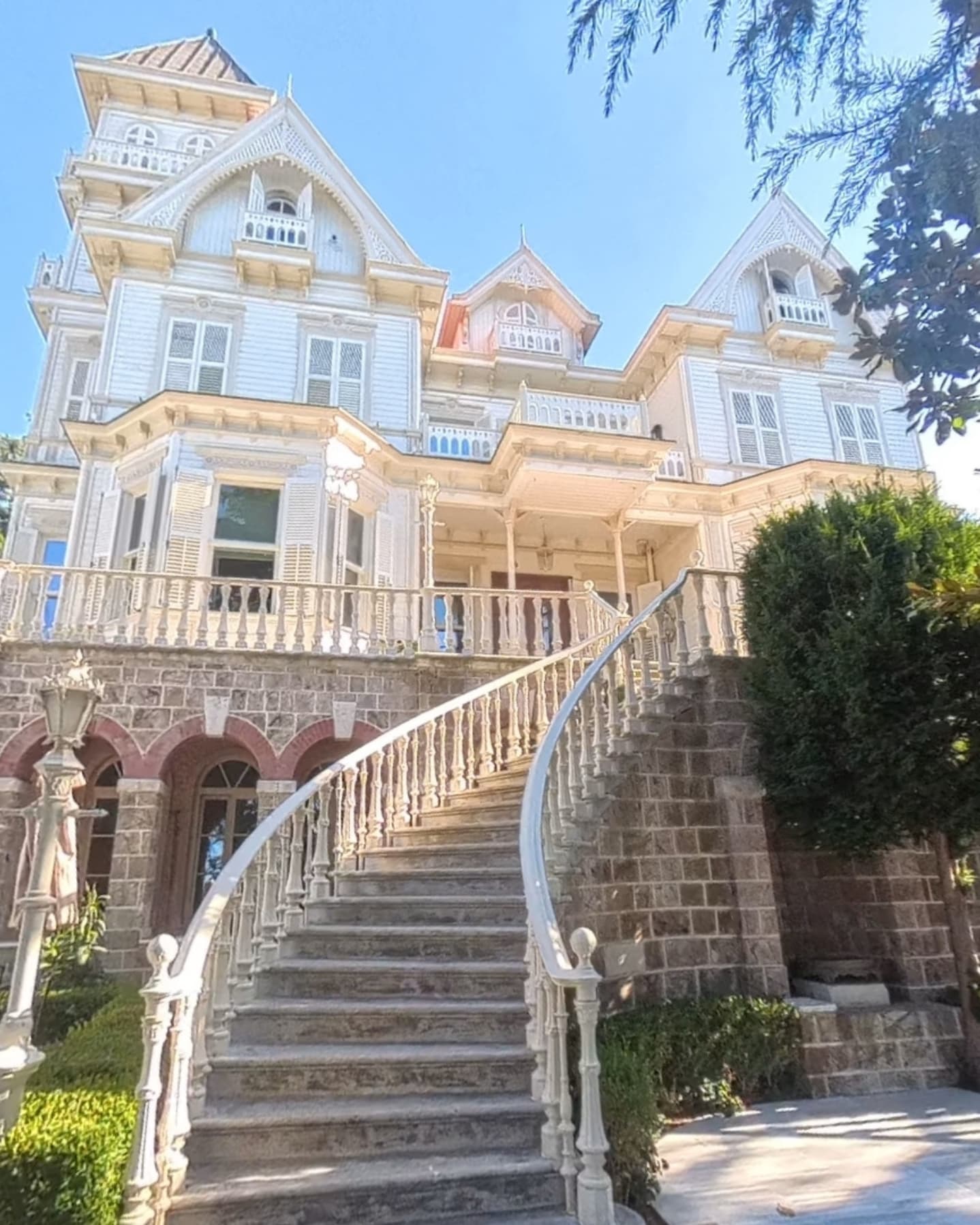 Princes’ Palace Resort: 30 Minutes From Istanbul, a World of Its Own curated by Elaine Brackin