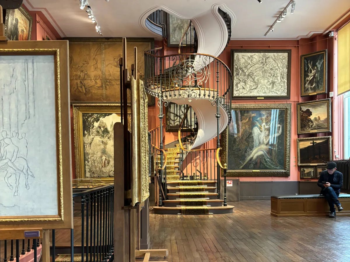 A picture of the interior of the National Gustave Moreau Museum.