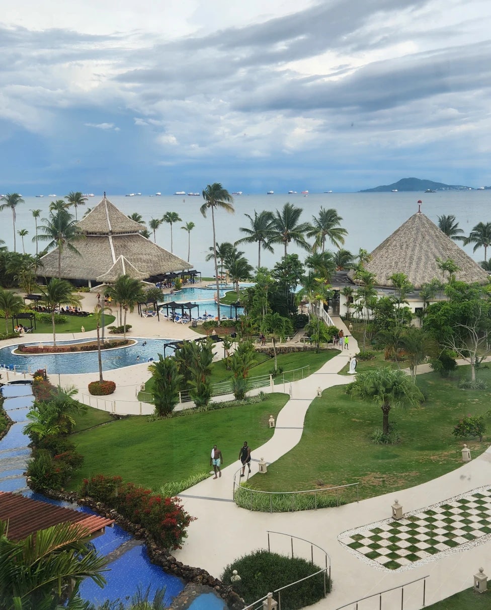 Luxury Stay at an All-Inclusive Resort in Panama City