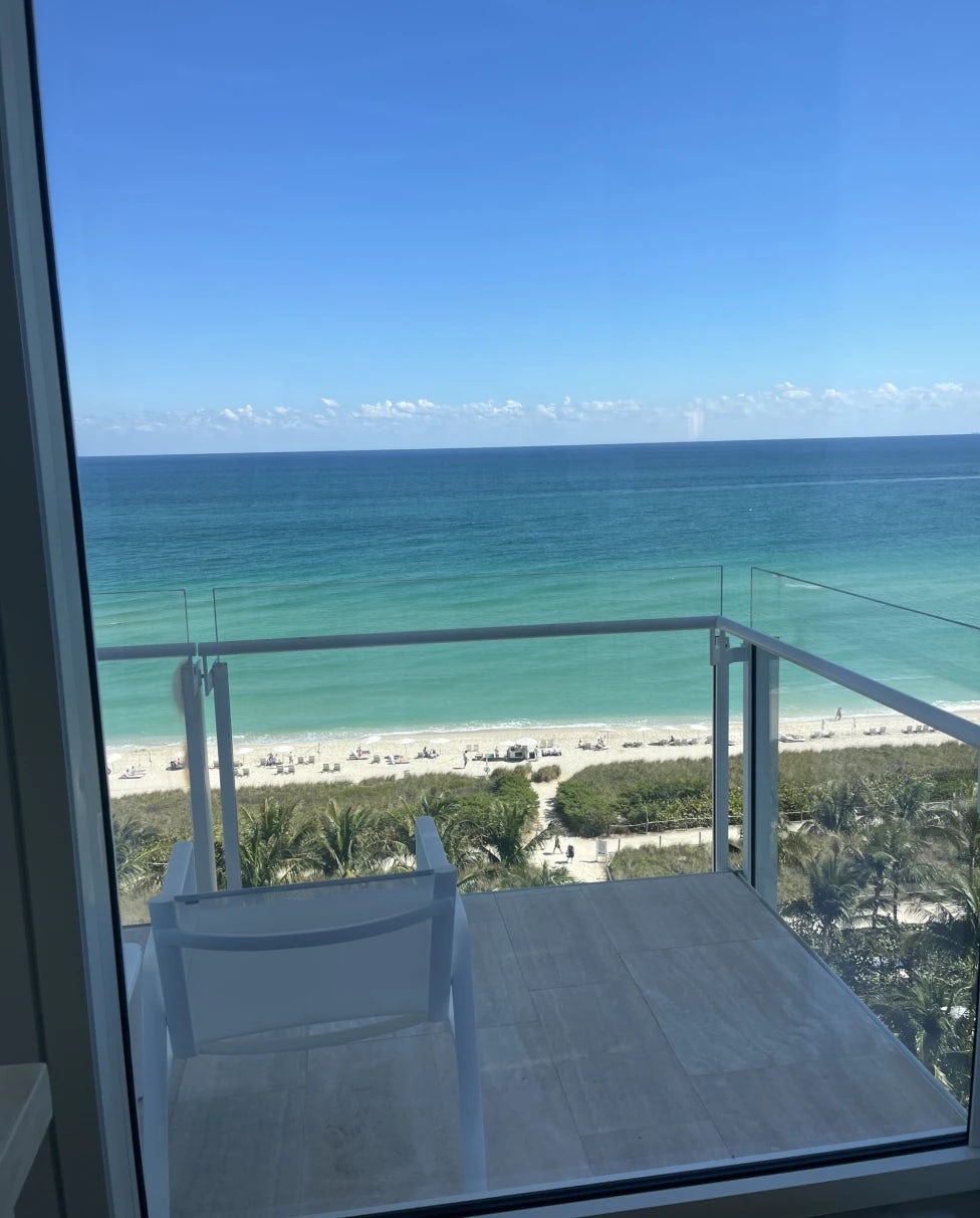 Four Seasons Hotel at The Surf Club, Surfside, Miami