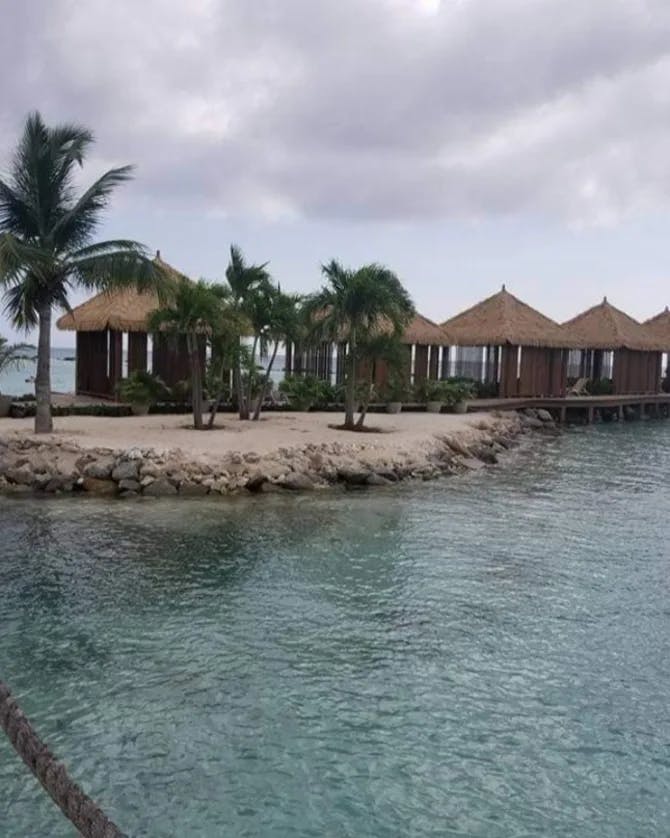 Beautiful view of Renaissance Wind Creek Aruba Resort